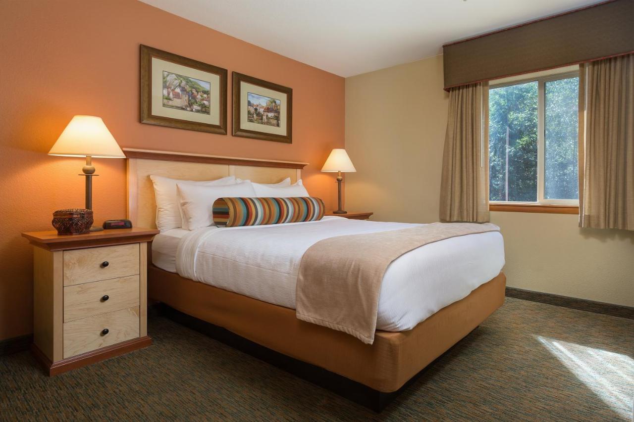 Whispering Woods Resort Welches Экстерьер фото